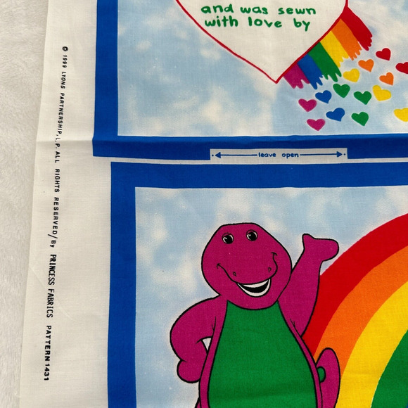 Barney Book of Colors Rainbow Fabric Book Cotton Craft Panel Vintage Cut & Sew - Picture 2 of 10